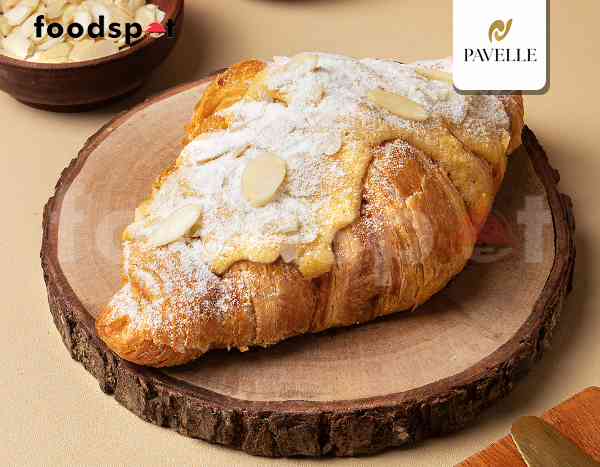 Almond Croissant